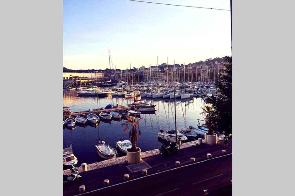 La Ciotat - Magnifique Appartement Climatise Sur Le Port ภายนอก รูปภาพ