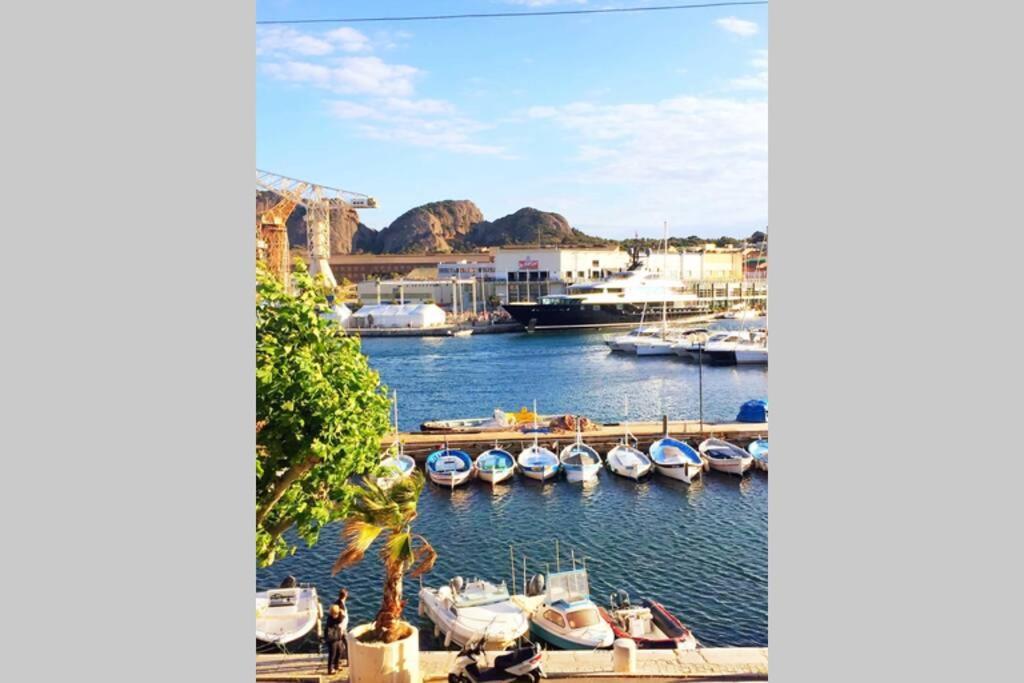 La Ciotat - Magnifique Appartement Climatise Sur Le Port ภายนอก รูปภาพ
