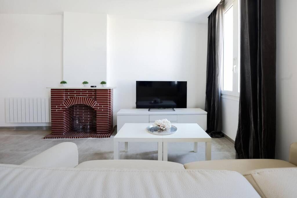 La Ciotat - Magnifique Appartement Climatise Sur Le Port ภายนอก รูปภาพ